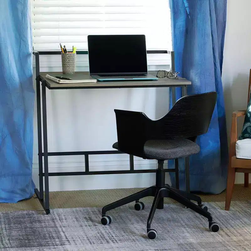 Petit bureau en frêne