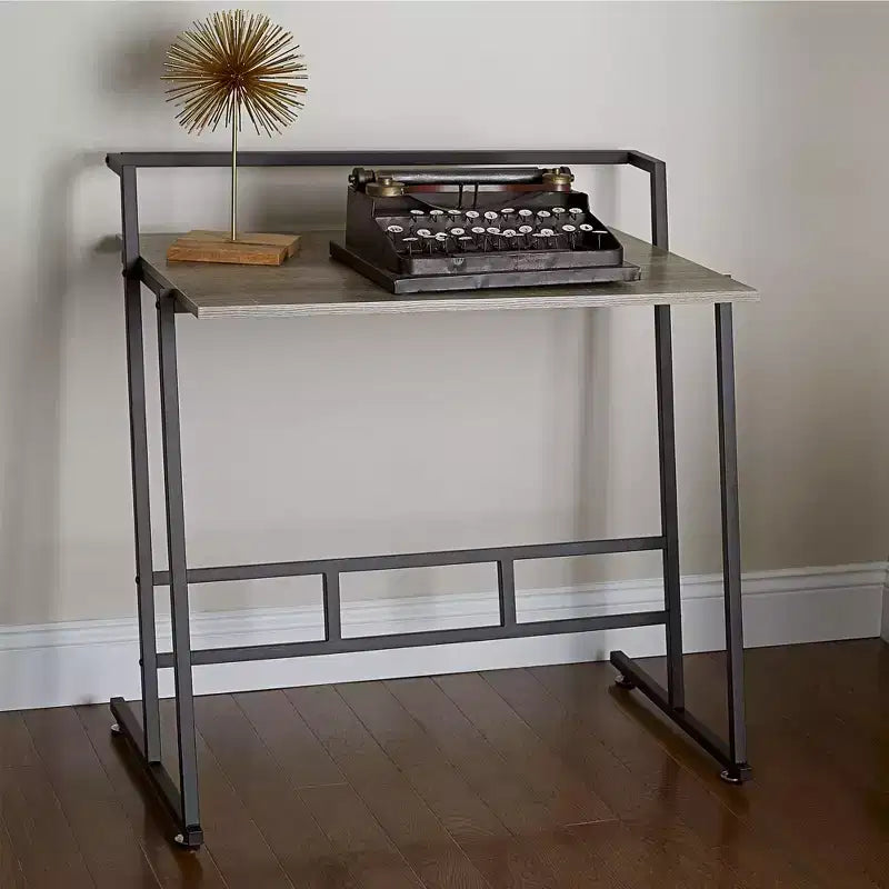 Petit bureau en frêne