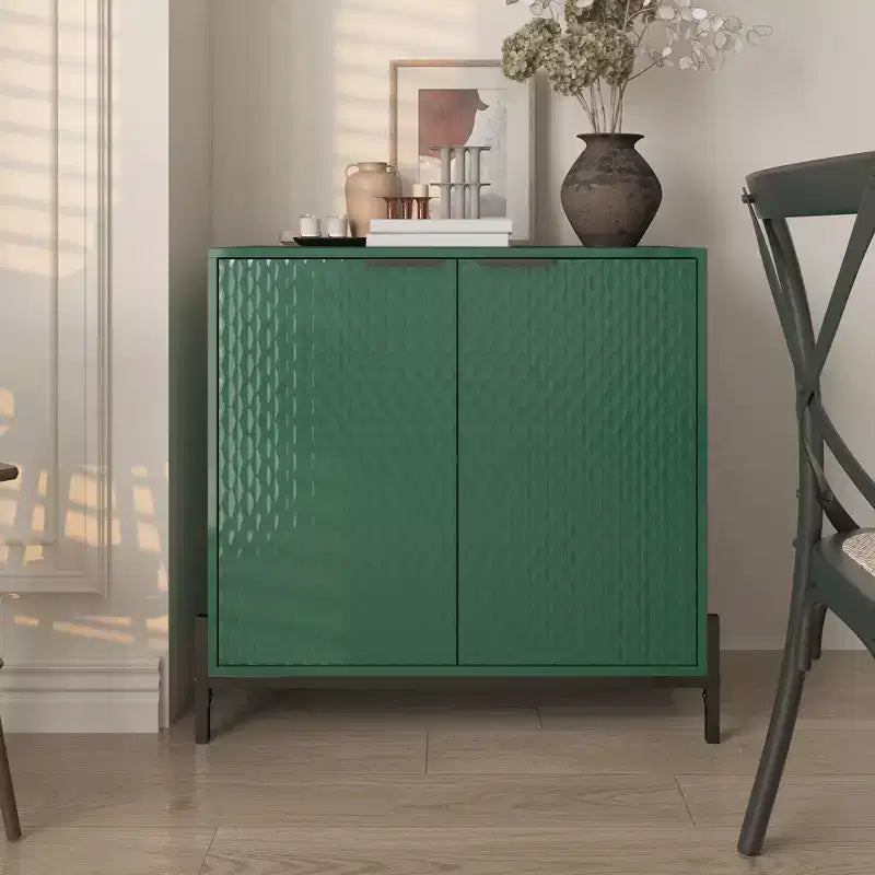 Petit meuble de rangement décoratif en bois à 2 portes avec 3 étagères réglables