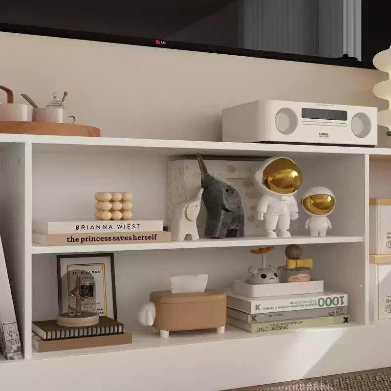 Grand centre de divertissement tout-en-un : Un meuble TV esthétique et pratique, indispensable au salon.