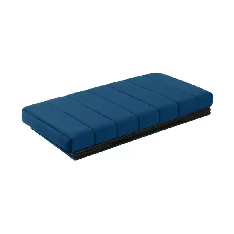 Ottoman de rangement d'appoint classique en velours bleu avec coussin