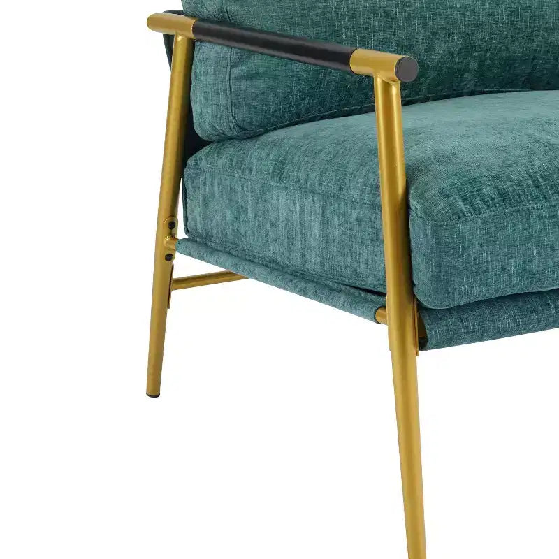 Fauteuil moderne, coussins moelleux, structure métallique minimaliste, accoudoirs en bois, salon, chambre, bureau